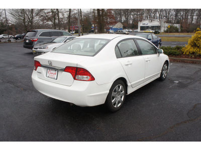 honda civic 2009 white sedan lx gasoline 4 cylinders front wheel drive automatic 08750