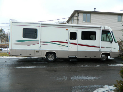 georgie boy pursuit 1999 white 29ft v8 automatic 14224