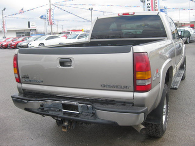 chevrolet silverado 2500hd 2002 lt  gray ls gasoline 8 cylinders 4 wheel drive automatic 62863