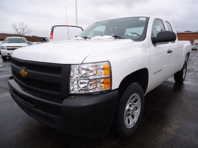 chevrolet silverado 1500 2012 white pickup truck work truck gasoline 6 cylinders 2 wheel drive automatic 60007