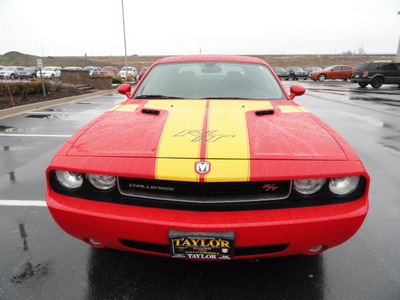 dodge challenger 2009 red coupe r t gasoline 8 cylinders rear wheel drive automatic 60915