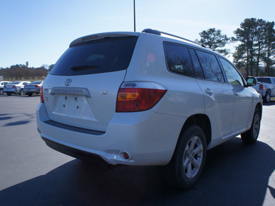 toyota highlander 2008 white suv gasoline 6 cylinders front wheel drive automatic 27330
