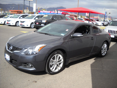 nissan altima 2011 gray coupe 3 5 sr gasoline 6 cylinders front wheel drive automatic 79925