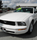 ford mustang 2009 white v6 premium gasoline 6 cylinders rear wheel drive 32783