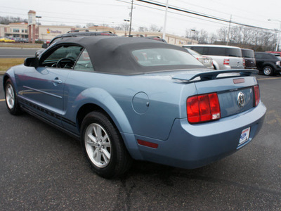 ford mustang 2006 blue v6 premium gasoline 6 cylinders rear wheel drive automatic 08753