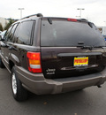 jeep grand cherokee 2004 brown suv laredo gasoline 6 cylinders 4 wheel drive automatic with overdrive 98371
