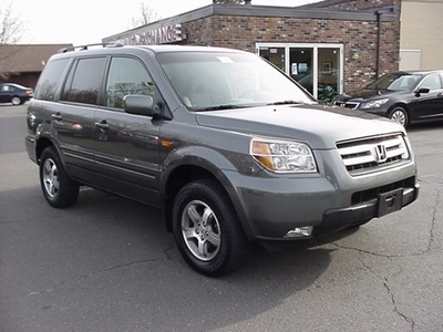 honda pilot 2008 gray suv se gasoline 6 cylinders 4 wheel drive automatic 06019