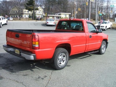 chevrolet silverado 1500 2002 red pickup truck ls gasoline 6 cylinders rear wheel drive automatic with overdrive 07054