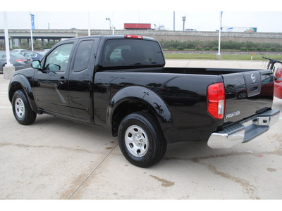 nissan frontier 2011 black gasoline 4 cylinders 2 wheel drive automatic with overdrive 77065