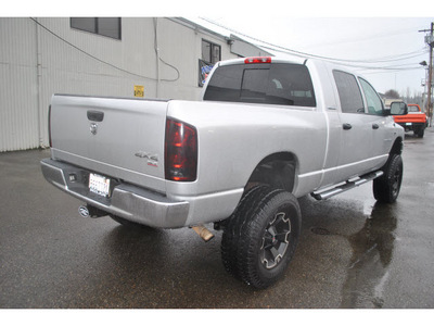 dodge ram pickup 1500 2006 silver slt gasoline 8 cylinders 4 wheel drive automatic with overdrive 98371