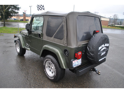 jeep wrangler 2006 green suv x gasoline 6 cylinders 4 wheel drive 6 speed manual 98371