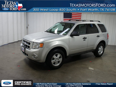 ford escape 2010 silver suv xlt gasoline 4 cylinders front wheel drive automatic 76108