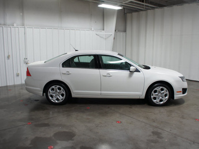 ford fusion 2010 white sedan se flex fuel 6 cylinders front wheel drive automatic 76108