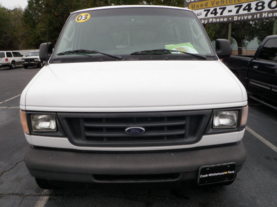 ford econoline cargo 2003 white van gasoline 6 cylinders rear wheel drive automatic with overdrive 32401