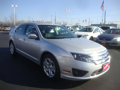 ford fusion 2011 silver sedan se gasoline 4 cylinders front wheel drive automatic 45342