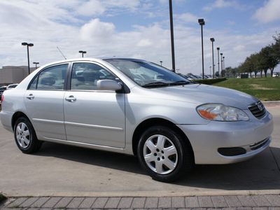 toyota corolla 2007 silver sedan le gasoline 4 cylinders front wheel drive automatic with overdrive 76018