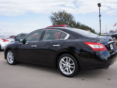 nissan maxima 2009 black sedan 3 5 s gasoline 6 cylinders front wheel drive automatic 76018