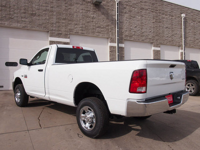 ram ram pickup 2500 2012 white st gasoline 8 cylinders 4 wheel drive automatic 80301