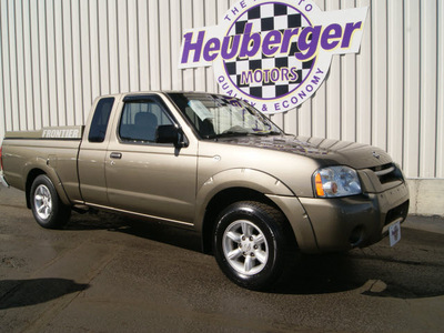 nissan frontier 2001 gold rush xe gasoline 4 cylinders rear wheel drive 5 speed manual 80905