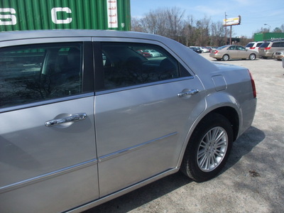 chrysler 300 touring