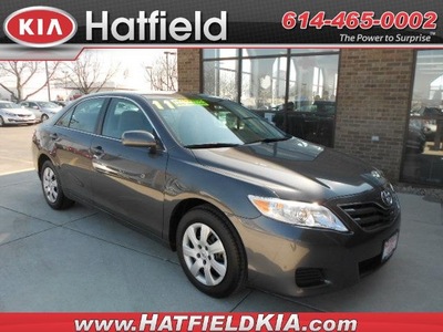 toyota camry 2011 gray sedan le gasoline 4 cylinders front wheel drive automatic 43228