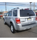 ford escape 2011 silver suv xlt gasoline 4 cylinders front wheel drive automatic with overdrive 08902