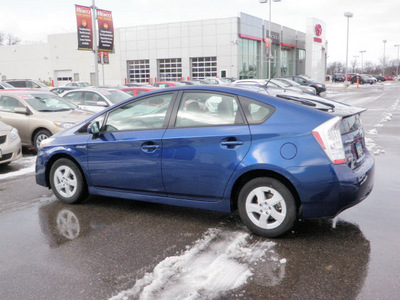 toyota prius 2011 blue hybrid hybrid 4 cylinders front wheel drive automatic 56001