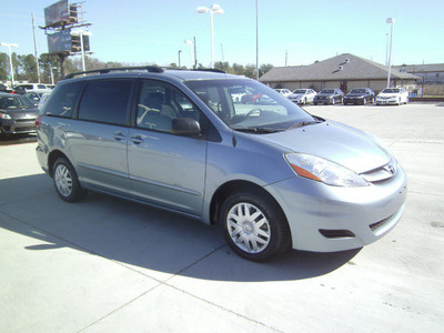 toyota sienna 2007 blue van le 7 passenger gasoline 6 cylinders front wheel drive automatic 75503