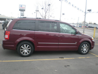 chrysler town country 2009 maroon van touring gasoline 6 cylinders front wheel drive automatic 13502