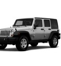 jeep wrangler unlimited 2012 ps2 bright silver metallic clear coat suv sport gasoline 6 cylinders 4 wheel drive 33021