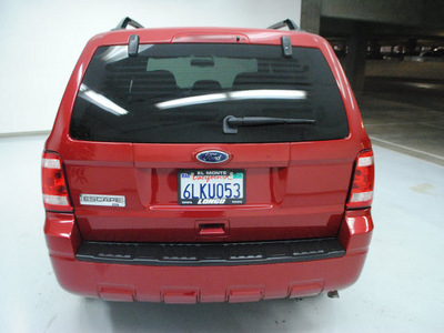ford escape 2010 red suv xlt gasoline 4 cylinders front wheel drive automatic 91731
