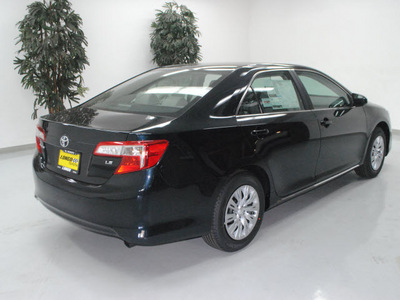 toyota camry 2012 sedan gasoline 4 cylinders front wheel drive not specified 91731