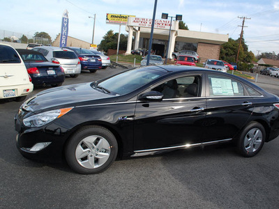 hyundai sonata hybrid 2012 black sedan hybrid 4 cylinders front wheel drive automatic 94010