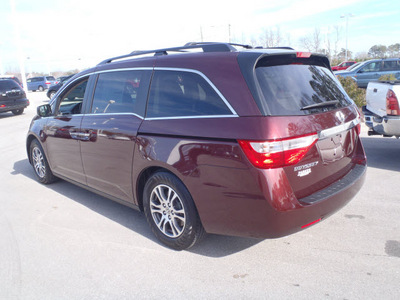 honda odyssey 2011 burgundy van ex l w navi gasoline 6 cylinders front wheel drive automatic 28557