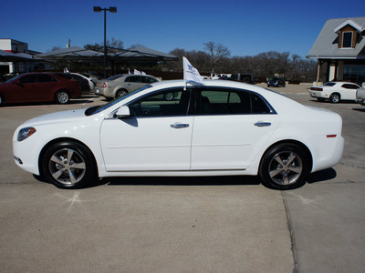 chevrolet malibu 2012 white sedan lt flex fuel 4 cylinders front wheel drive automatic 76087