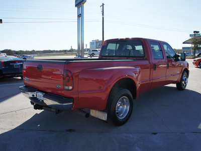 ford f 350 super duty 2005 red xlt diesel 8 cylinders rear wheel drive automatic 76087