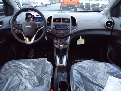 chevrolet sonic 2012 black sedan lt gasoline 4 cylinders front wheel drive automatic 60007