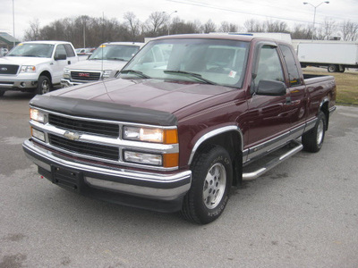 chevrolet c k 1500 series 1997 red pickup truck c1500 cheyenne gasoline v8 rear wheel drive automatic 62863