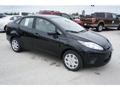 ford fiesta 2012 black sedan s gasoline 4 cylinders 5 spd automatic 77388