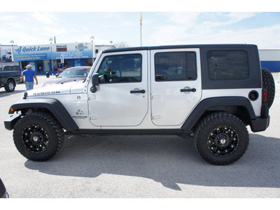 jeep wrangler unlimited 2008 silver suv rubicon gasoline 6 cylinders 4 wheel drive automatic 77388