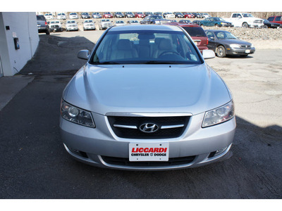 hyundai sonata 2008 silver sedan limited v6 gasoline 6 cylinders front wheel drive automatic 08812