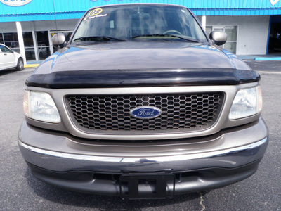 ford f 150 2003 beige lariat gasoline 8 cylinders sohc rear wheel drive automatic with overdrive 32401