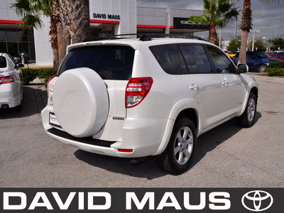 toyota rav4 2010 white suv limited gasoline 6 cylinders 2 wheel drive automatic 32771