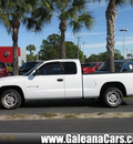 dodge dakota 2000 white pickup truck gasoline 6 cylinders rear wheel drive automatic with overdrive 33912