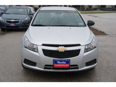 chevrolet cruze 2012 silver sedan ls gasoline 4 cylinders front wheel drive not specified 77090
