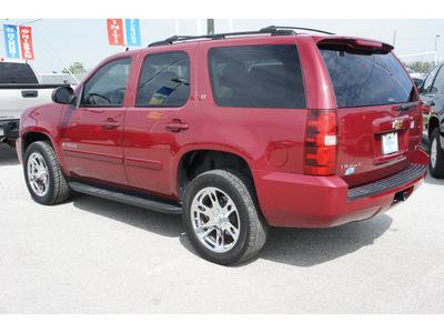 chevrolet tahoe 2007 red suv lt flex fuel 8 cylinders rear wheel drive automatic 77388