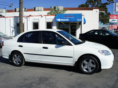 honda civic 2004 white sedan value package gasoline 4 cylinders front wheel drive automatic 92882