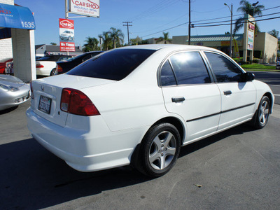 honda civic 2004 white sedan value package gasoline 4 cylinders front wheel drive automatic 92882