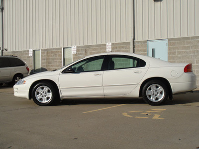 dodge intrepid 2003 white sedan se gasoline 6 cylinders front wheel drive automatic 62034