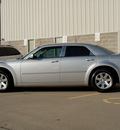 chrysler 300 2006 silver sedan gasoline 6 cylinders rear wheel drive automatic 62034